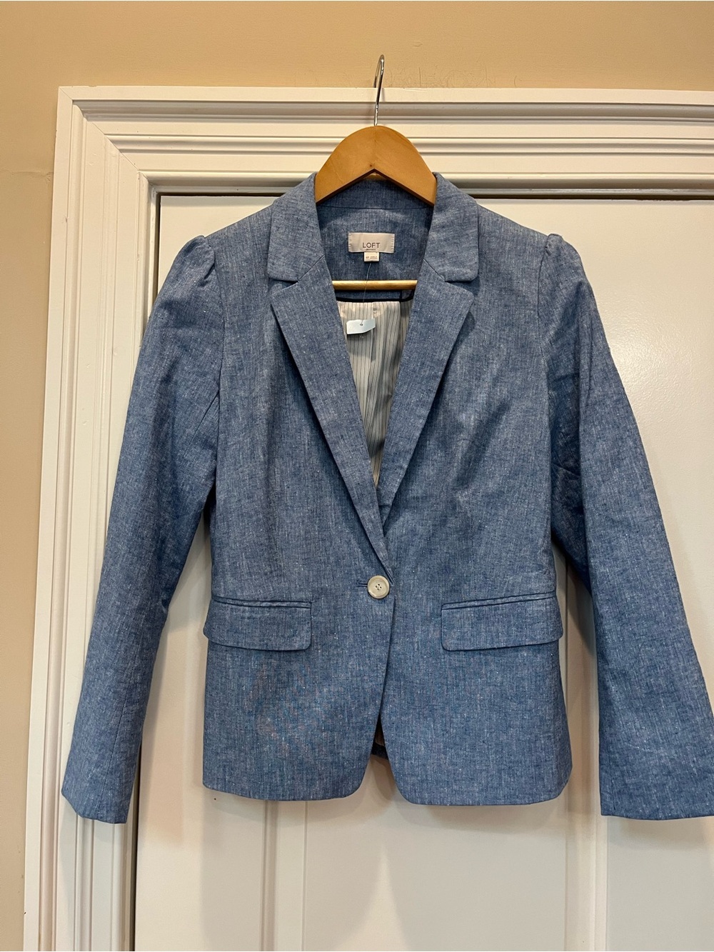 LOFT Light Blue Chambray Single-Button Blazer